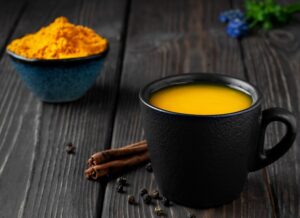 <img src="foo.jpg" alt=<"Turmeric tea">